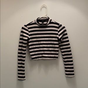 Black & White Striped Turtle Neck